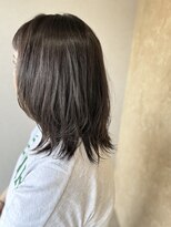 sign&nbsp;30代ツヤ感透け感グレージュ