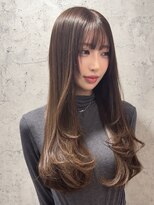 レニアトウキョウ 新宿(ReniA Tokyo) ミィミィエクステ×レイヤーカット