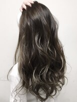 ラックスビー オオサカ  梅田茶屋町店(LUXBE OSAKA)&nbsp;暗髪でも外国人風の透明感 by AKI【LUXBE 大阪梅田茶屋町店】