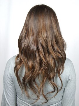 ヘアゾーン ラトゥール(HAIR ZONE LATOUR) リカールリッチを使った毛先しっとりカールヘア☆