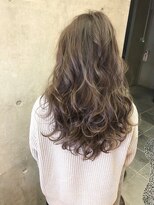 キー(kｅｙ)&nbsp;グレージュ