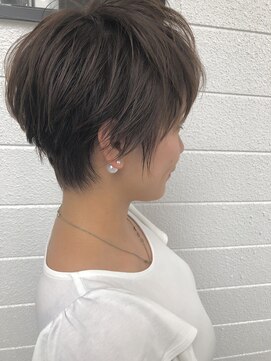 ヘアーワークスヴィクサス(HAIR WORKS VIXUS) 《VIXUS山口圭亮》ナチュラルエアリーショート☆