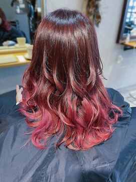 リアン(Lian) レッドピンクバレイヤージュ