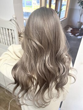 ヘアーデザインサロン スワッグ(Hair design salon SWAG) white beige