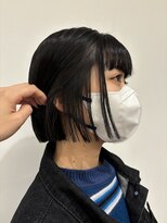 切りっぱなしボブ×ブルーブラック