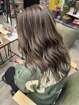 ルーナヘアー(LUNA hair) 『京都 山科 ルーナ』コントラストハイライト 草木真一郎