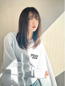 オグジュアリー 表参道(aux.) ロングレイヤースタイル