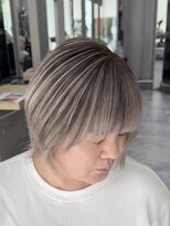 レディアル 大宮(REDEAL ope.) 白髪ぼかしバレイヤージュ/大人女性バレイヤージュ