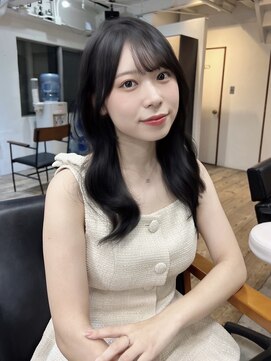 ダークグレージュ