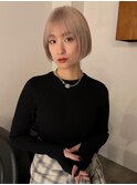 ハイトーンボブ 切りっぱなしボブ ミニボブ ブロンドボブ