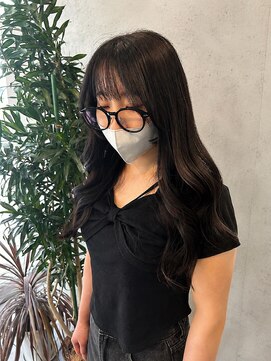 ソヨン 本厚木店(SOYON) 《佐藤遥》韓国風レイヤーカット×ブルーブラック