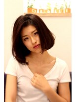 コロール (COROLLE)&nbsp;ノーバング・前下がりワンレンボブ