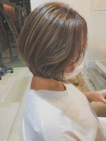 シアン(cyan)&nbsp;ハイライト×ショートボブ