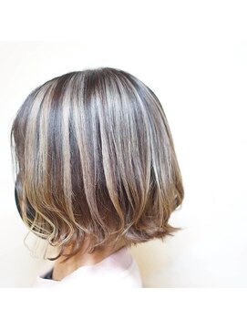 モアムー(Moremuu) レディース 外国人風カラー コントラストバレイヤージュ