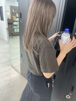 ノア(NOA by KENJE) グレージュ.