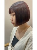 前下がりミニボブワインレッド艶カラー