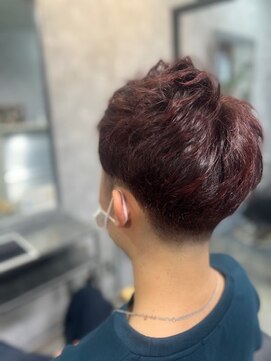 ヘアメイク リヴ(Hair Make Liv) ヴァイオレットカラー×刈り上げ２ブロック