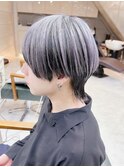 シルバーカラーツーブロックマッシュショート　ブリーチカラー