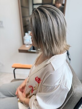 ネウィ ジャム 町田(newi JAM) 大人かわいいエギョモリ ミルクティーブラウン ひし形シルエット