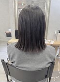 顔まわりウルフレイヤーミディアム大人可愛い20代30代表参道