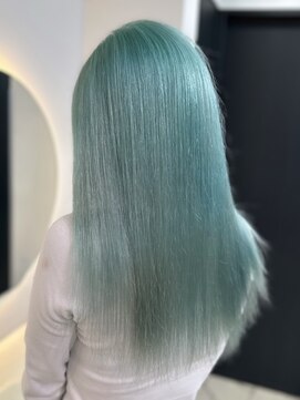 ラピス 福岡天神店(Lapis) グリーンブルーカラー/ブリーチ/髪質改善/レイヤーカット