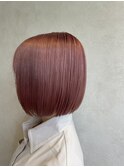 艶感ピンクカラー×切りっぱなしボブで垢抜け