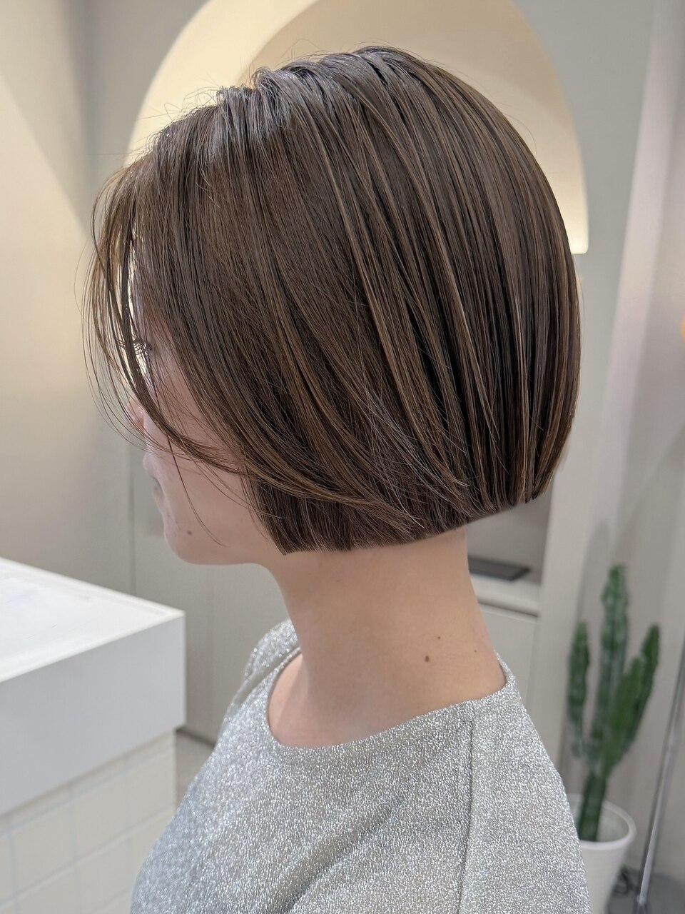 ピンクベージュ/ブリーチなし/ボブ/表参道/原宿/女性美容師