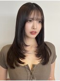 ミディアムレイヤー/内巻き/顔周りカット