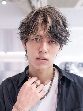 エフエム 離れ 明大前(FM) MEN’SHAIR×波巻きツイストスパイラル/シャドウパーマ/メンズ