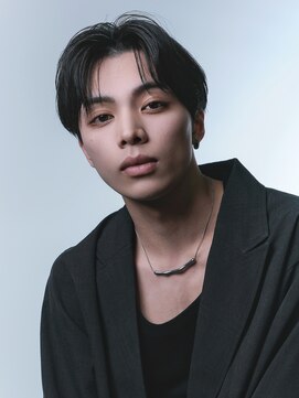 アンサー 原宿(ANSWER) メンズ髪質改善縮毛矯正シースルーセンターパート韓流ヘア