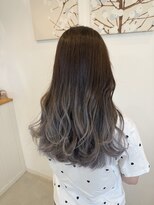 ジジ チーク 栃木(Gigi cheek) グラデーション×グレージュカラー