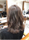 ボブカーキグレージュマッシュショート大人かわいい