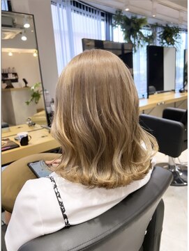 エイト 藤沢店(EIGHT fujisawa) EIGHT fujisawa 藤沢店　柳原秀　ミルクティーベージュ［藤沢］