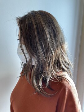 レイ ゆめみ野店(Ray) さりげないハイライトカラー