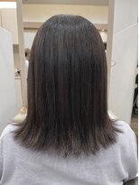 アルターリール(aL ter Rire) 赤み消し◎ダークグレージュ/中村郁未