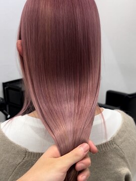 キラ 原宿(KILLA) グレーベージュ_レイヤーロング_ケラチントリートメント髪質改善