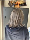 やっぱりカワイイ!グレージュカラー