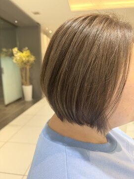 ザザ 高田馬場(ZA/ZA) 前下がりボブ