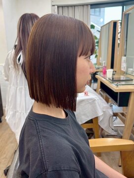 ネオリーブ クーロ(Neolive curro) 小顔タッセルボブ×美髪/イメチェン[ボブ/縮毛矯正/丸型卵型]