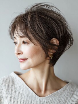 ハーツ(Heart's) 白髪ぼかし脱白髪染め似合わせショートボブ40代50代60代