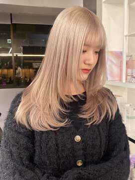 ベレーザ 渋谷神南(Beleza) 16801渋谷ホワイトブロンドハッシュカットミルクティーカラー