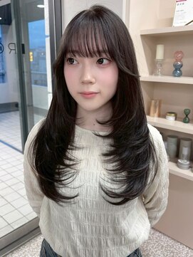 イロウ 天神大名店(IROW) ダークグレージュ シースルー 顔まわりレイヤー ロングレイヤー