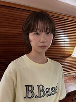 楪(yuzuriha) charming short bob
