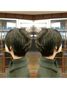 レプリュス Leplus ショートボブふんわりスタイル