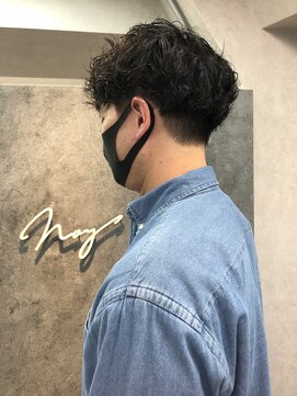 ノイ(Noy) 波巻きパーマツーブロック