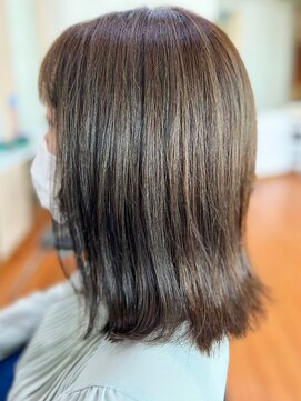 アークスヘアー 透明感♪髪質改善カラー小顔艶感ミディグレージュハイライト