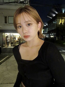 ルル 表参道(lulu.) 切りっぱなしボブ ボブウルフ ミルクティーベージュ ボブ【Riku