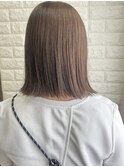 オリーブベージュ/ブリーチなし/切りっぱなし/ボブ