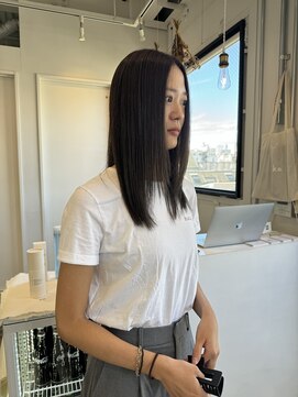 ロカ 表参道(loka) ニュアンスカラー/レイヤー[表参道/ブリーチ/ハイライト]Mai