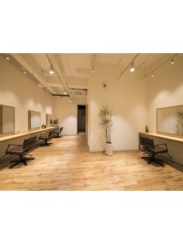 【キッズスペースあり☆】広々としたバリアフリー＆床暖房完備のSAZAEだから、育児中のママさんに大人気◎